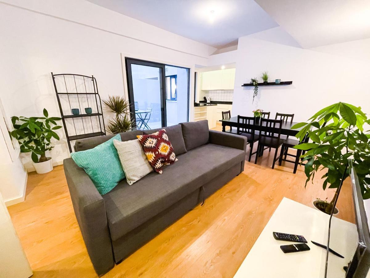 Travel And Live Apartments Porto Exterior photo