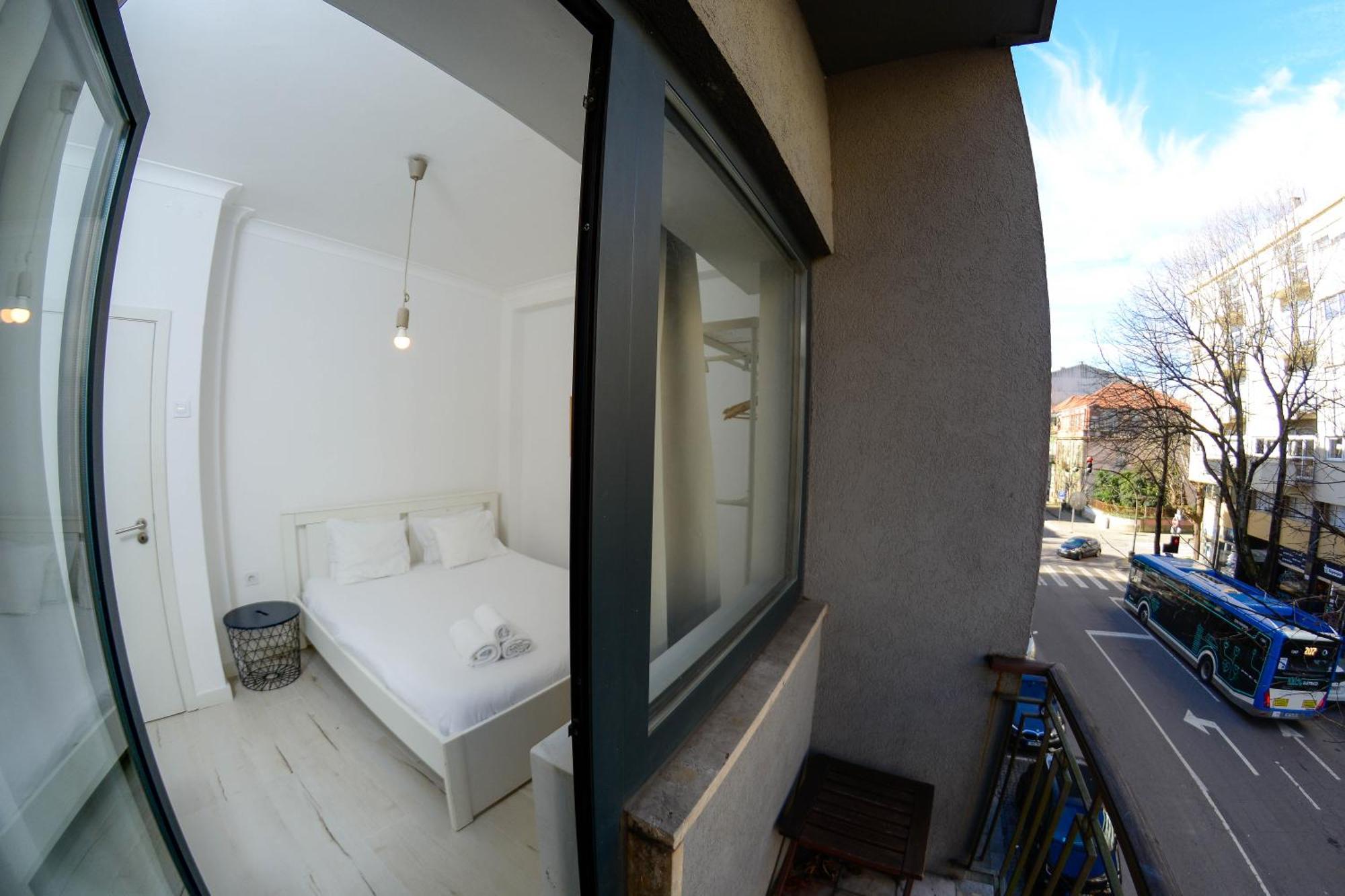 Travel And Live Apartments Porto Exterior photo